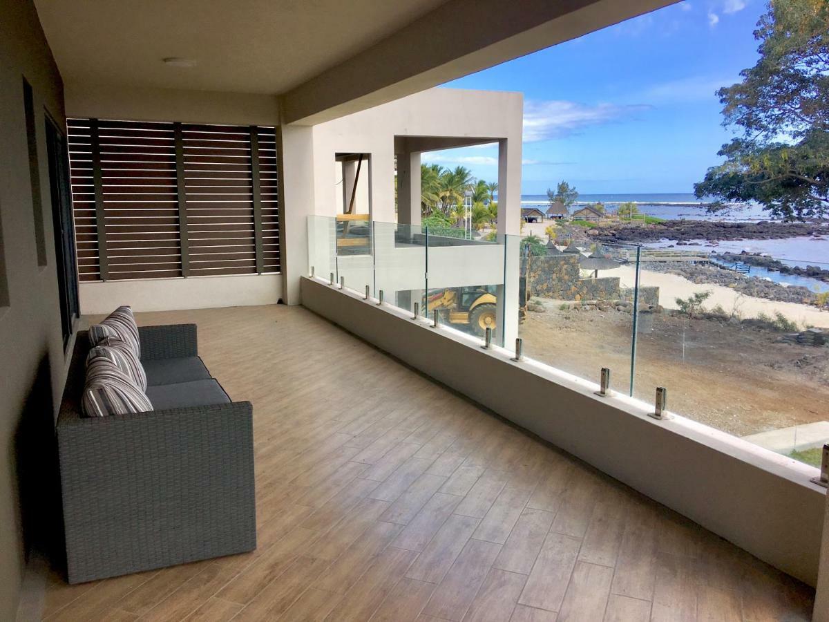 Ocean View Apartment Flic en Flac Exterior photo