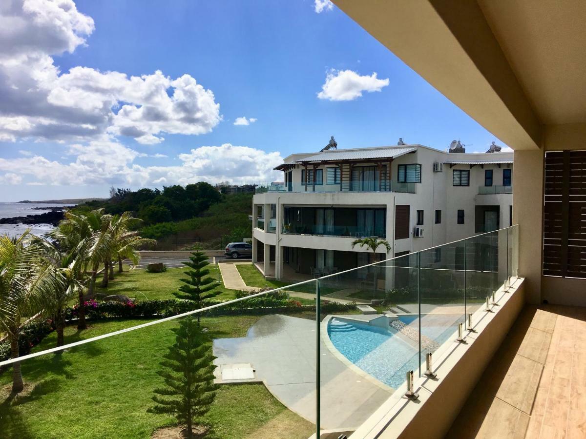 Ocean View Apartment Flic en Flac Exterior photo