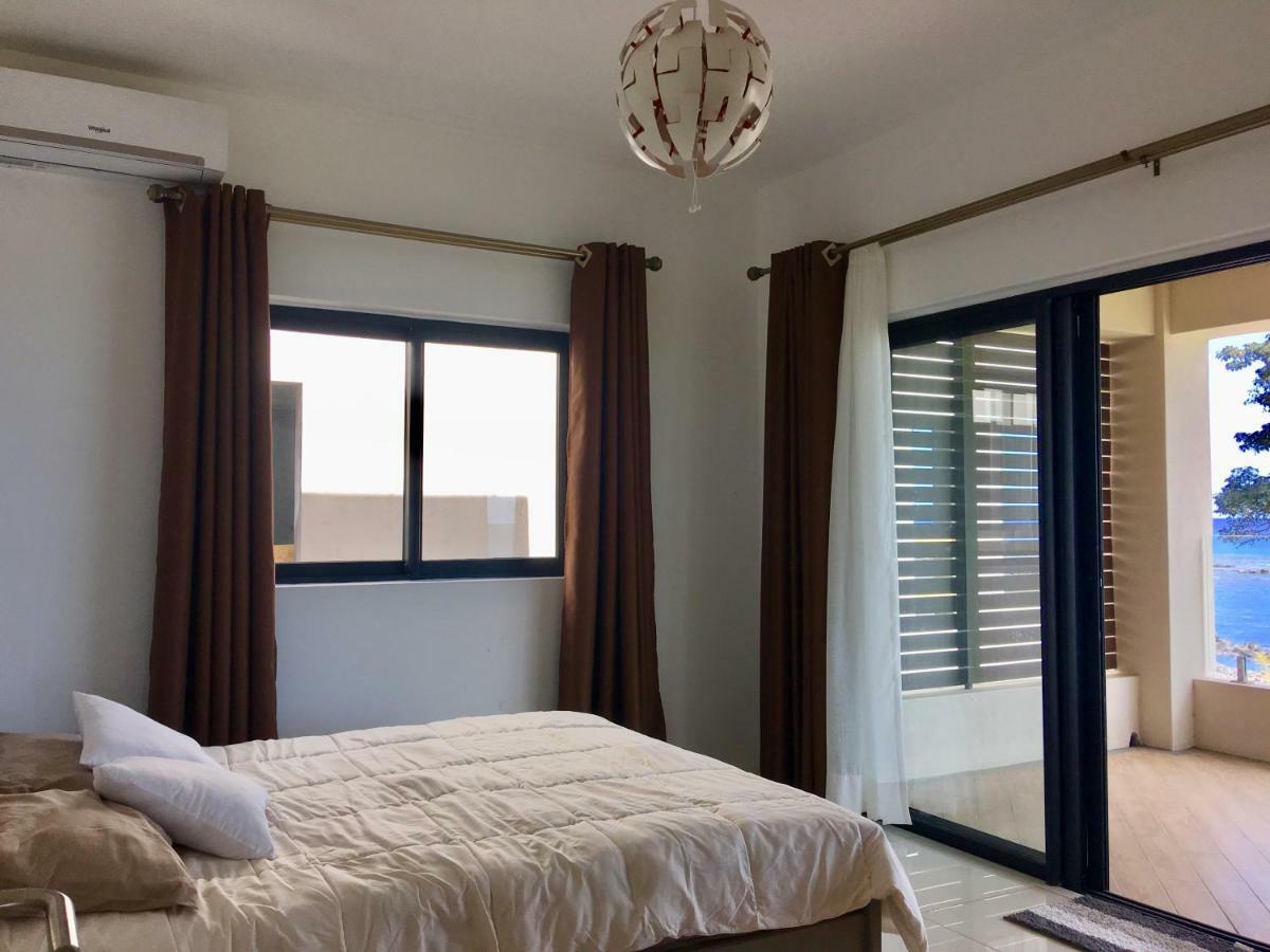 Ocean View Apartment Flic en Flac Exterior photo